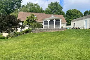 230 Dove Dr, Honey Brook, PA 19344 - Photo 6