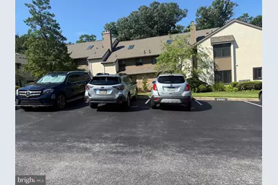 14 Oak Knoll Drive, Berwyn, PA 19312 - Photo 2