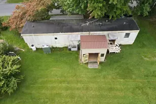 105 Azalea Cir, Honey Brook, PA 19344 - Photo 48