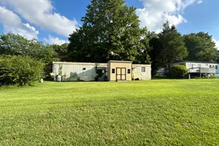 105 Azalea Cir, Honey Brook, PA 19344 - Photo 34