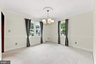 209 Wren Ct, Downingtown, PA 19335 - Photo 6