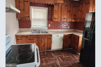 118 S 6th Avenue, Coatesville, PA 19320 - Photo 2