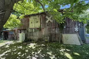 358 Lewis Mills Rd, Honey Brook, PA 19344 - Photo 16