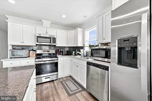 116 Sycamore Dr, Honey Brook, PA 19344 - Photo 4