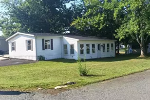 18 Oak Dr, Spring City, PA 19475 - Photo 1