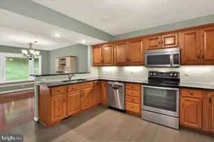 546 Kennelwoods Dr, Elverson, PA 19520 - Photo 10