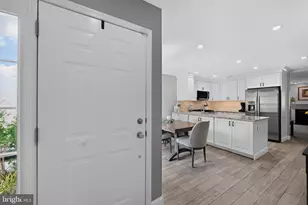 165 Lewisville Ct, Phoenixville, PA 19460 - Photo 6