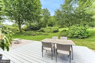 102 Mill Top Dr, Kennett Square, PA 19348 - Photo 2