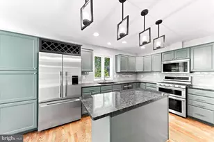 102 Mill Top Dr, Kennett Square, PA 19348 - Photo 6