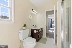 103 Valley View Cir, Phoenixville, PA 19460 - Photo 36