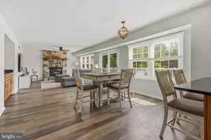 103 Valley View Cir, Phoenixville, PA 19460 - Photo 16