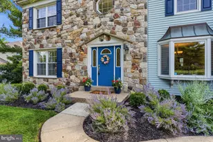 103 Valley View Cir, Phoenixville, PA 19460 - Photo 6