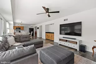 103 Valley View Cir, Phoenixville, PA 19460 - Photo 18