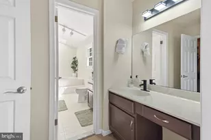 103 Valley View Cir, Phoenixville, PA 19460 - Photo 36