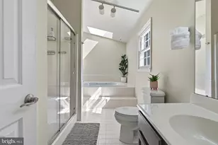 103 Valley View Cir, Phoenixville, PA 19460 - Photo 34