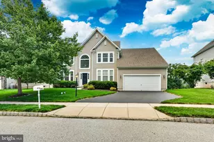 3212 Tyning Ln, Downingtown, PA 19335 - Photo 2