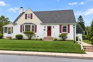 842 S Walnut St, Kennett Square, PA 19348 - Photo 2
