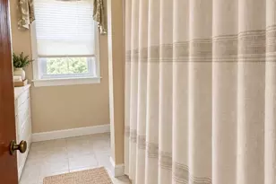 842 S Walnut St, Kennett Square, PA 19348 - Photo 24