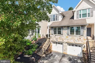 129 Madison Way, Downingtown, PA 19335 - Photo 2