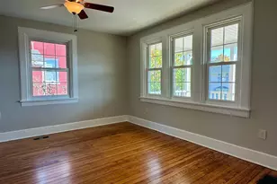 24 Lafayette Ave, Coatesville, PA 19320 - Photo 8