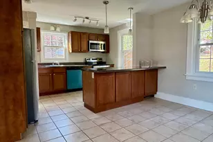 24 Lafayette Ave, Coatesville, PA 19320 - Photo 2