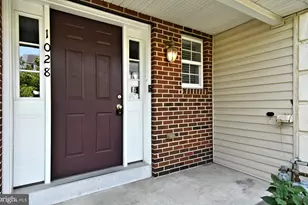 1028 Balley Dr, Phoenixville, PA 19460 - Photo 4