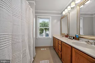 204 Buttonwood Dr, Downingtown, PA 19335 - Photo 28