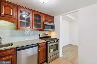 425 Old Forge, Devon, PA 19333 - Photo 8