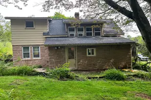 2962 Harmonyville Rd, Elverson, PA 19520 - Photo 4