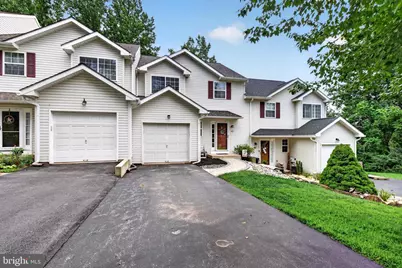 42 Pinckney Drive, Coatesville, PA 19320 - Photo 2