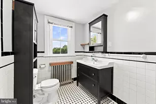 123 Bradford Ave, Downingtown, PA 19335 - Photo 24