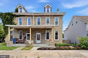 123 Bradford Ave, Downingtown, PA 19335 - Photo 2
