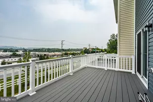 208 Chase Dr, Downingtown, PA 19335 - Photo 10