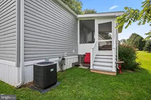 334 Grubb Dr, Elverson, PA 19520 - Photo 4