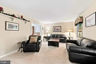 1126 Yankee Dr, Downingtown, PA 19335 - Photo 6