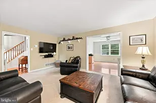 1126 Yankee Dr, Downingtown, PA 19335 - Photo 8