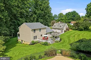 1126 Yankee Dr, Downingtown, PA 19335 - Photo 2