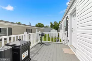 16 Vintage Ln, Honey Brook, PA 19344 - Photo 2