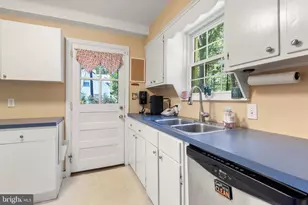 134 Fennerton Rd, Paoli, PA 19301 - Photo 14