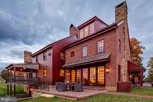 202 Privet Ln, Elverson, PA 19520 - Photo 4
