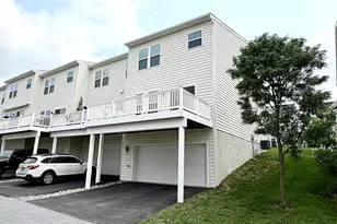516 Groat Alley, Phoenixville, PA 19460 - Photo 2