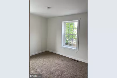 323 E Chestnut Street #4, Coatesville, PA 19320 - Photo 4