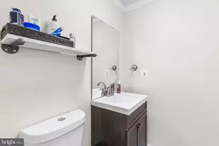 137 Lewisville Ct, Phoenixville, PA 19460 - Photo 32