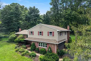 2323 Harmonyville Rd, Elverson, PA 19520 - Photo 4