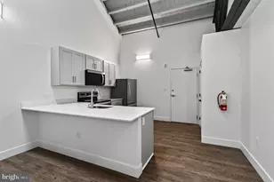 123 S Main St, Phoenixville, PA 19460 - Photo 6
