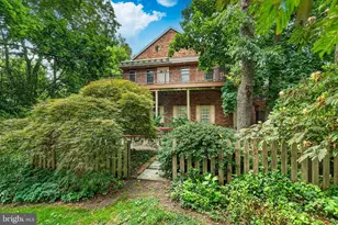 42 Kitty Ln, Phoenixville, PA 19460 - Photo 1