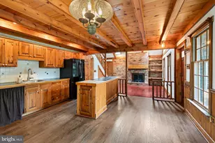 42 Kitty Ln, Phoenixville, PA 19460 - Photo 18