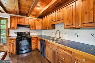 42 Kitty Ln, Phoenixville, PA 19460 - Photo 22