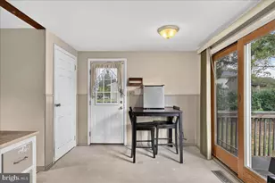 209 N Lake Dr, Downingtown, PA 19335 - Photo 10