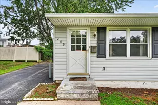 209 N Lake Dr, Downingtown, PA 19335 - Photo 28